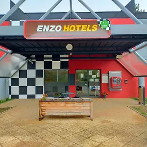 hotelf1-clermont-ferrand-issoire-coudes.hotels-rhonealpes.com/