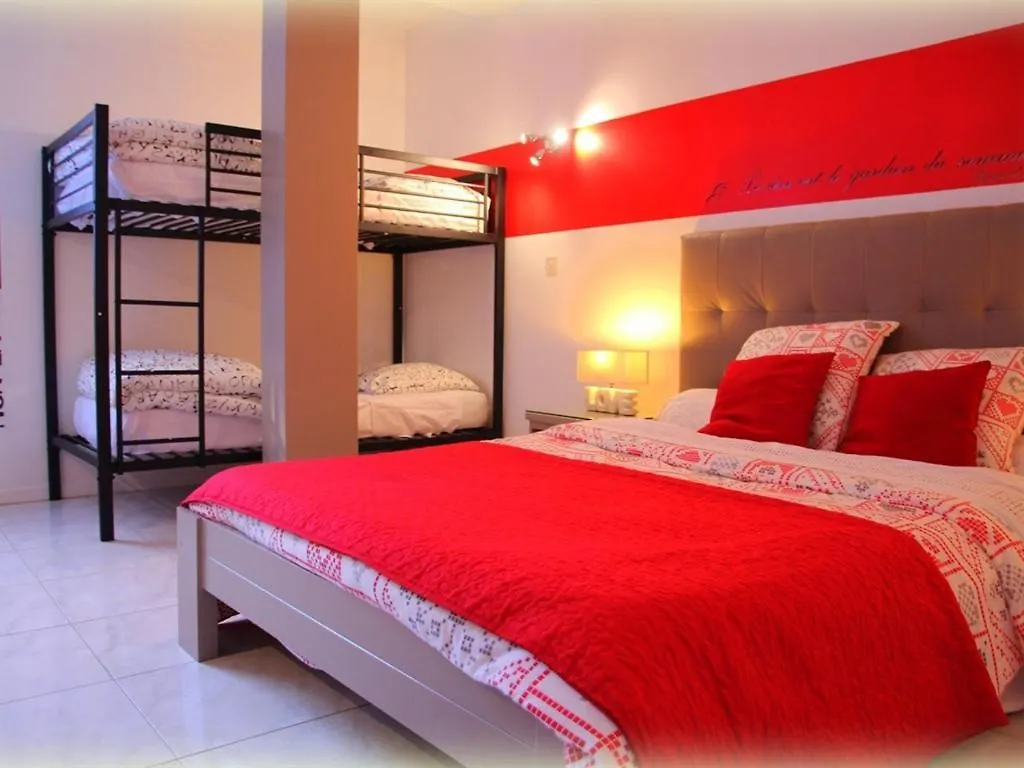 Bed & Breakfast Le Mas De La Verrerie Les Adrets-de-l'Esterel